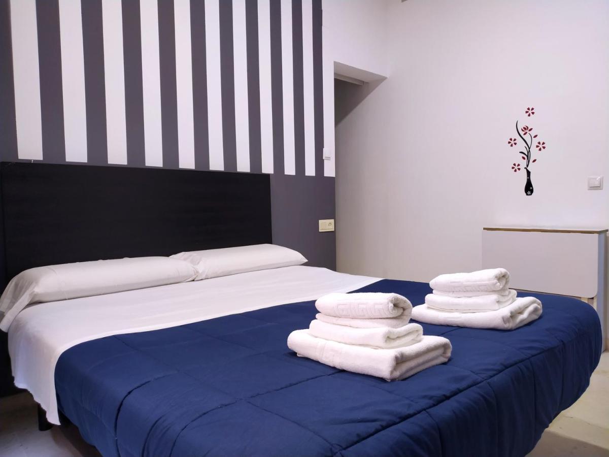 瓦伦西亚 Flats Friends Plaza De La Reina酒店 外观 照片